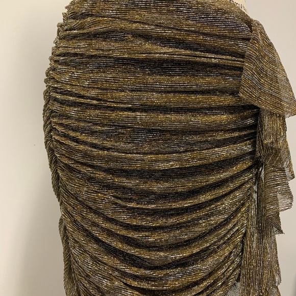 Zara Gold Thread Mini Skirt Size Medium NWOT New Without Tags - Picture 10 of 16